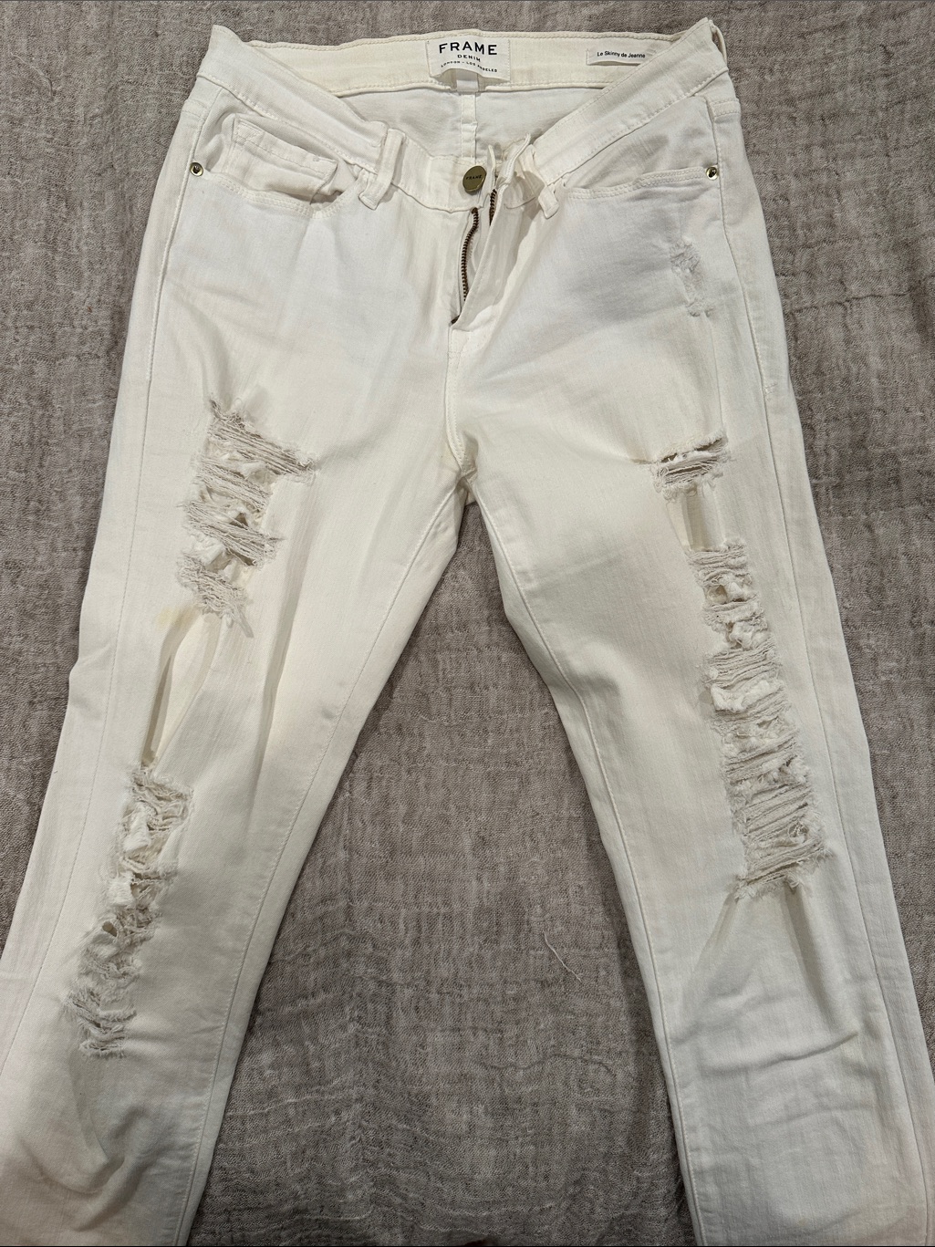 Frame Denim Off-White Ripped Skinny Jeans